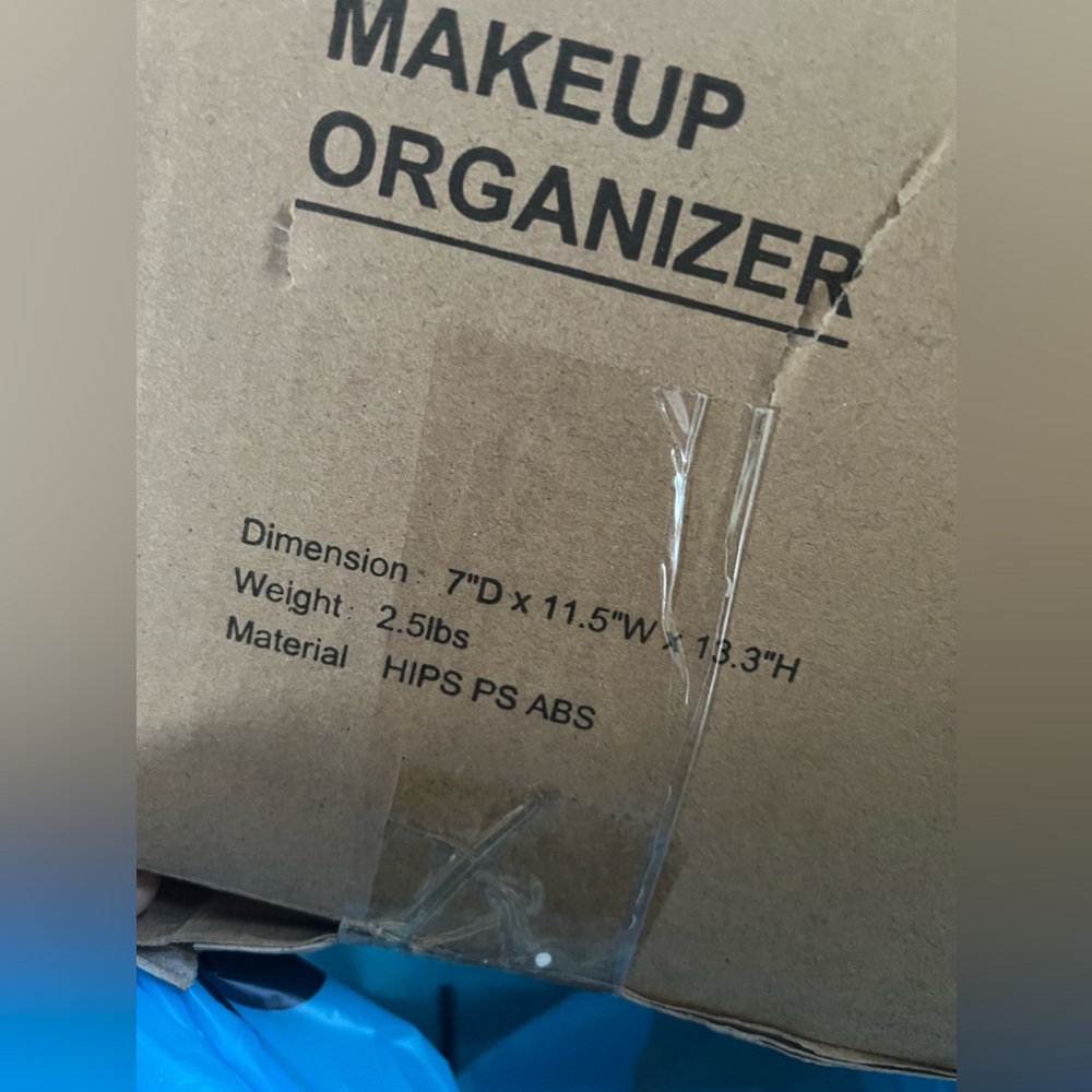 Makeup Organizer with Dustproof Lid, Drawer, and Handle - Perfect for Storing - Picture 4 of 4